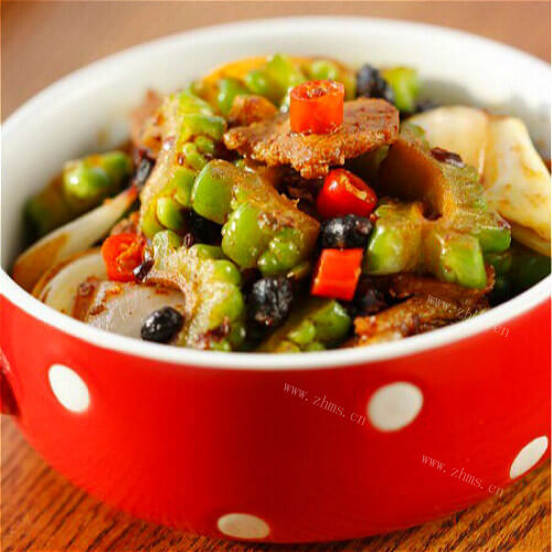 家常苦瓜青椒炒肉
