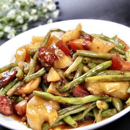 美味的东北豆角炖土豆
