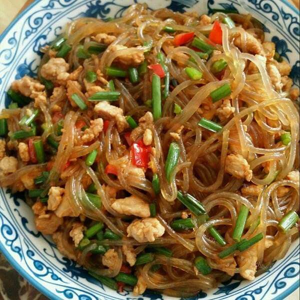 好吃的剩肉烩粉条