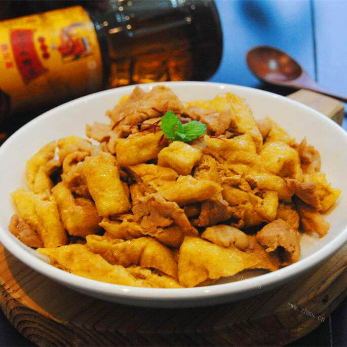 好吃的豆腐泡炒肉片