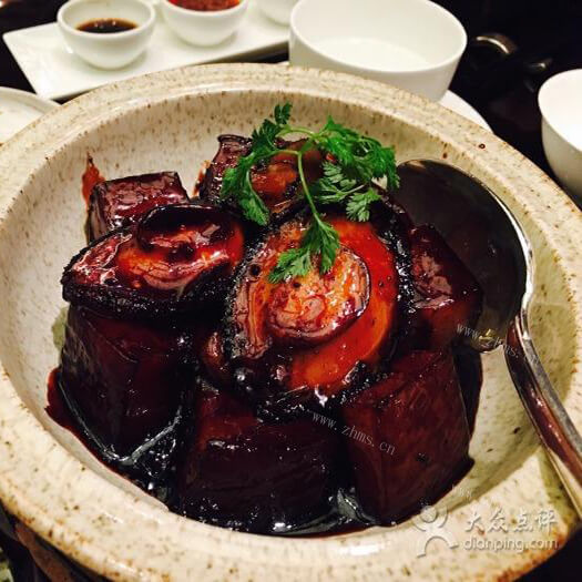 好吃的黑松露红烧肉