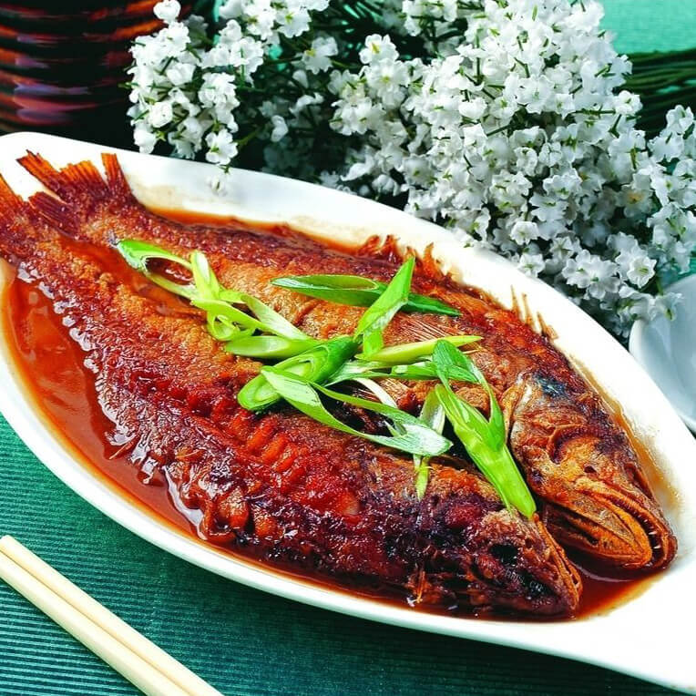 美味的啤酒炖黄黄鱼