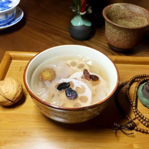 好喝的板栗莲藕羹