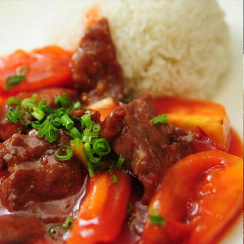 美味可口的番茄牛肉饭