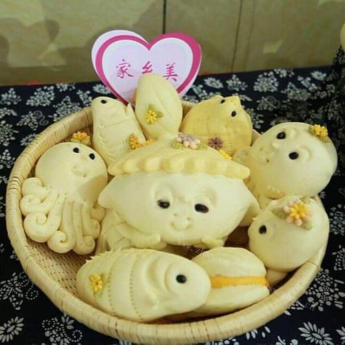 营养的童趣早餐馒头