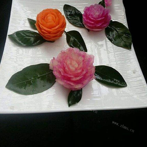 复杂超美的萝卜插花