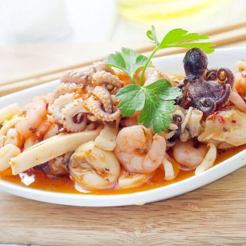 美味的泰式炒海鲜