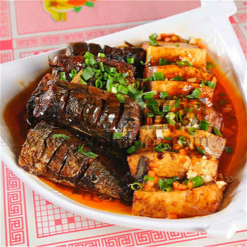 美味的酱焖鲅鱼豆腐
