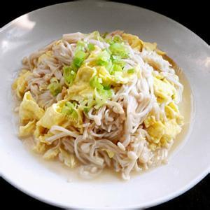 美味耗油金针菇 