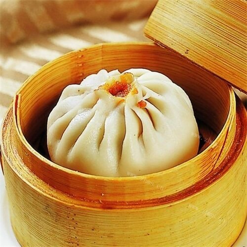 好吃的蟹黄包子