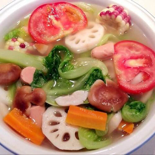 美味健康火腿莲藕汤