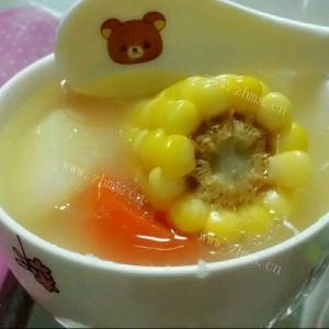 早餐胡萝卜木耳大骨粥