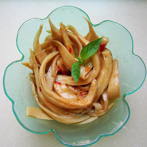我爱吃拌鸡腿菇