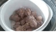 滋补鹿茸红参炖羊肉做法图解2)