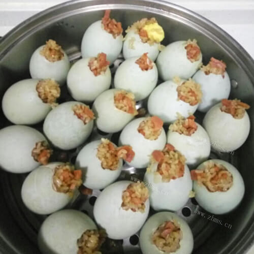 鲜咸糯米鸭蛋