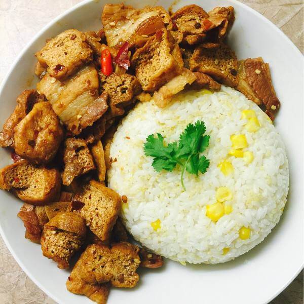 美味四锅豆腐
