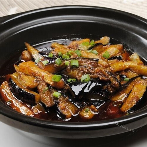 香喷喷的肉沫茄子煲