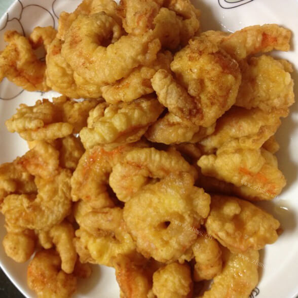 美味的白菜炒炸虾仁