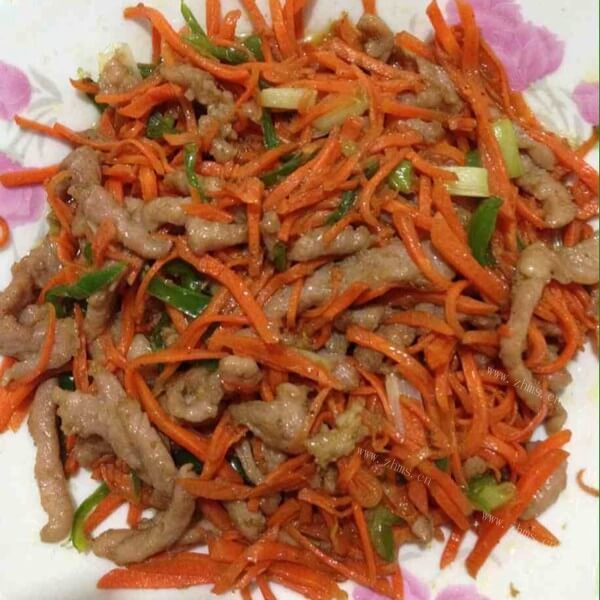 美味云耳胡萝卜肉丝