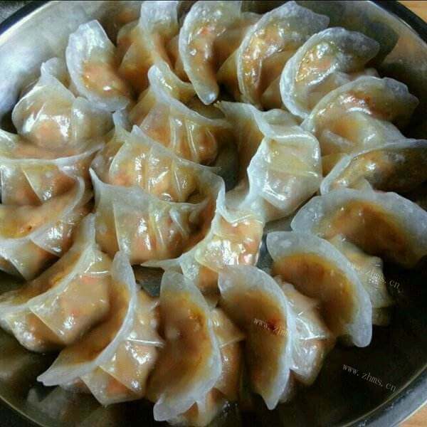 美味的奶黄水晶饺