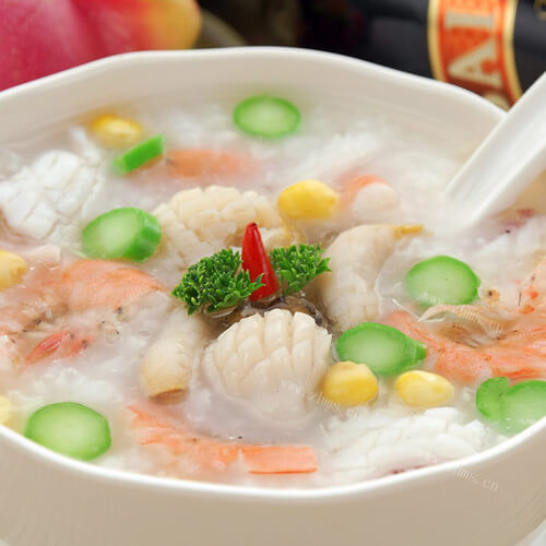 美味的润燥清火粥