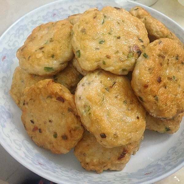 美味的鱼饼山药