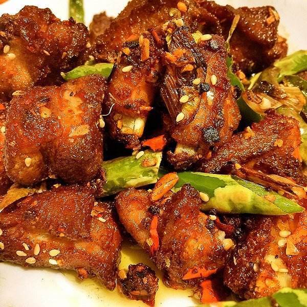 美味蒜苗炒排骨