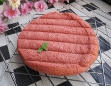 好吃的电饭煲红曲蛋糕做法图解7)
