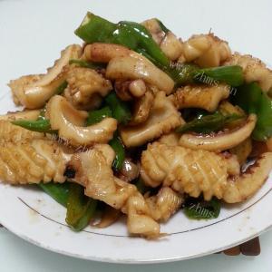 家常丝瓜洋葱炒鲜鱿
