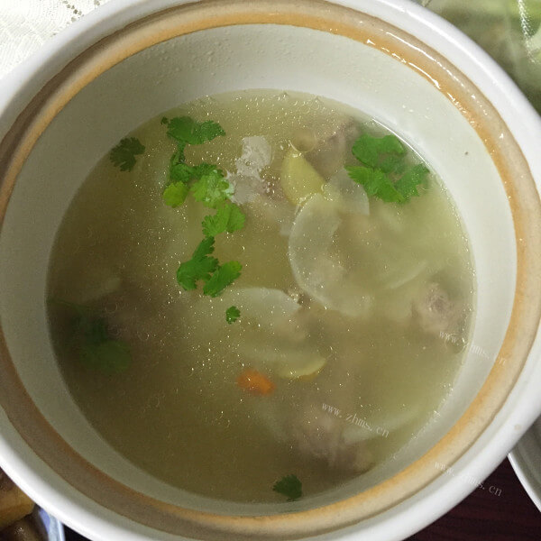 营养的老黄瓜山药汤