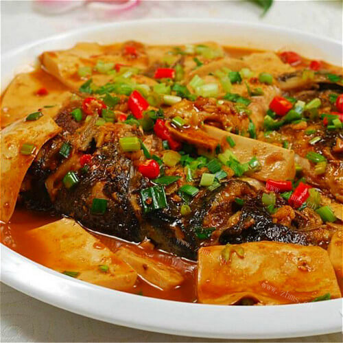 美味的笔管鱼烧豆腐