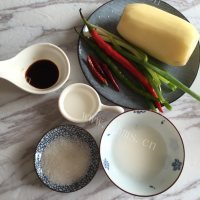 独特的糖醋酸辣藕丁做法图解1)