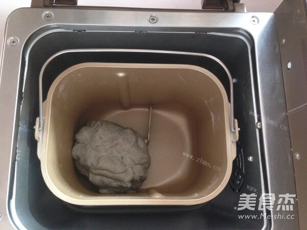 美味的黑贝果 做法图解2)