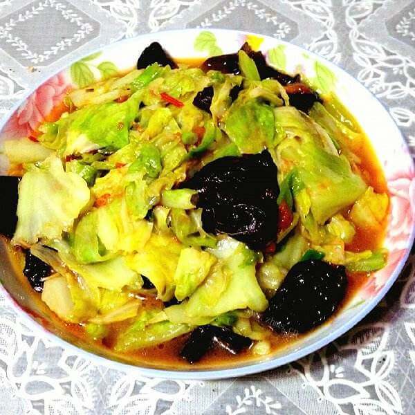 好吃的素炒牛心菜