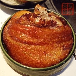 家常秘制肘子