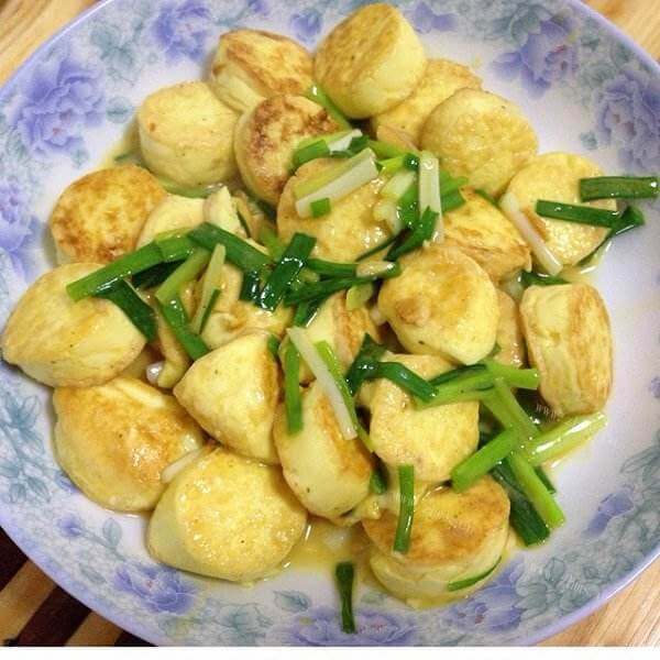 美味葱香豆腐蛋糊饼