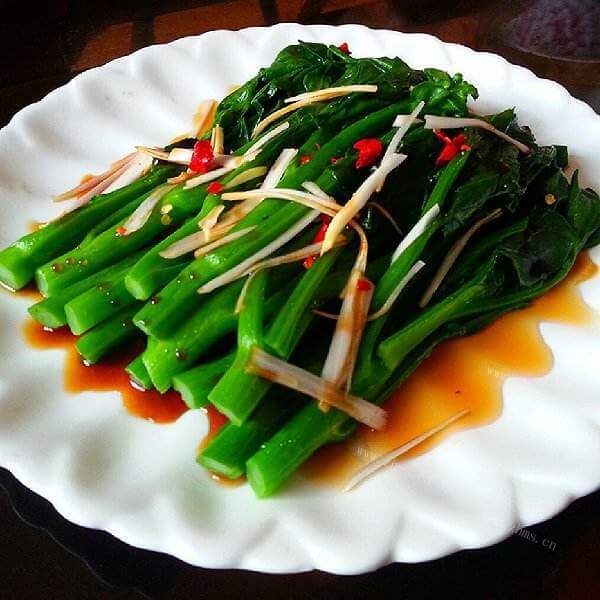 家常菜白灼蚝油芥兰