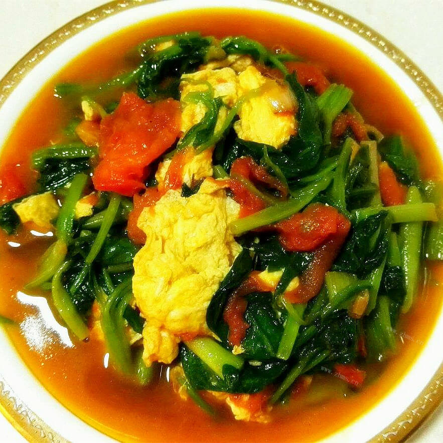 美味的菠菜西红柿炒蛋