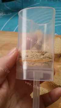 美味的豆沙推推乐蛋糕做法图解7)