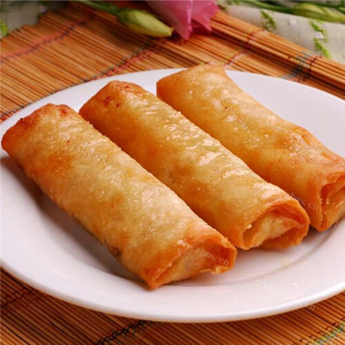 香脆营养的韭菜鸡蛋粉条春卷