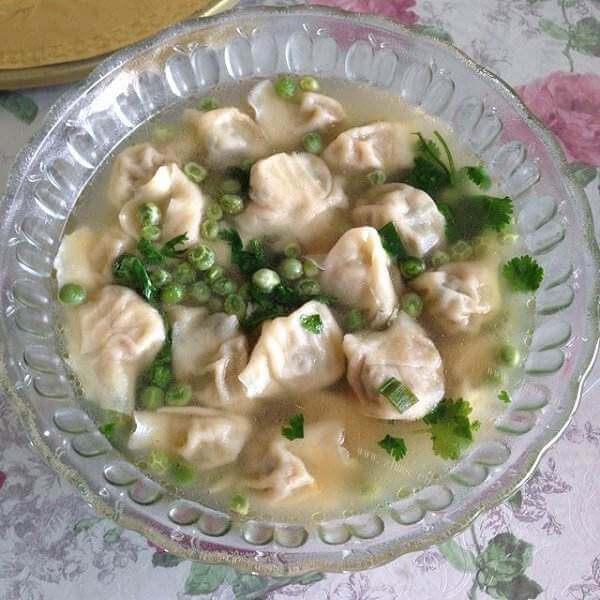 好吃的香菜包子