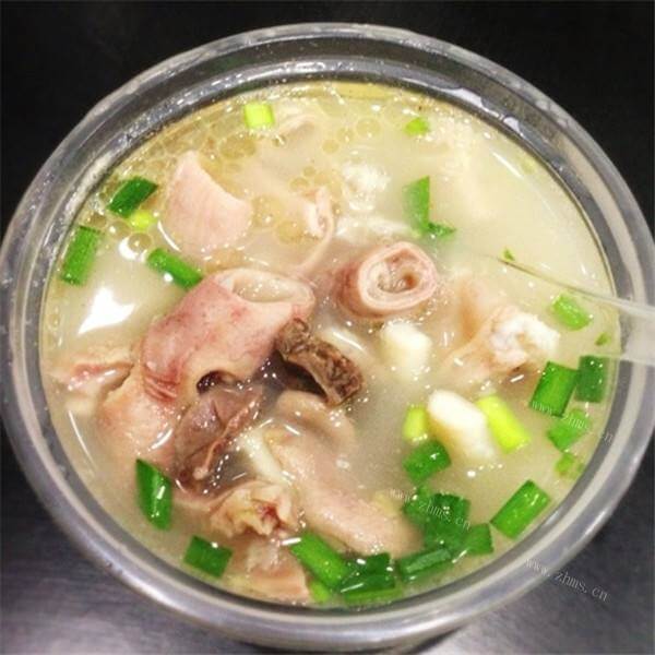 美味的越南全牛汤粉