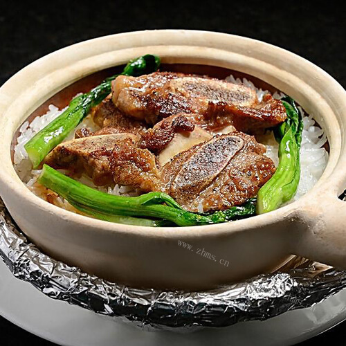 美味的香米煲仔饭