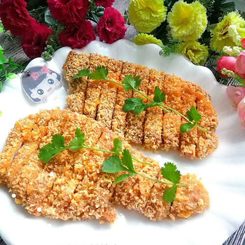 美味的金黄大排 
