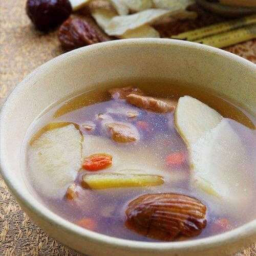 暖身蜜枣葡萄山药羹