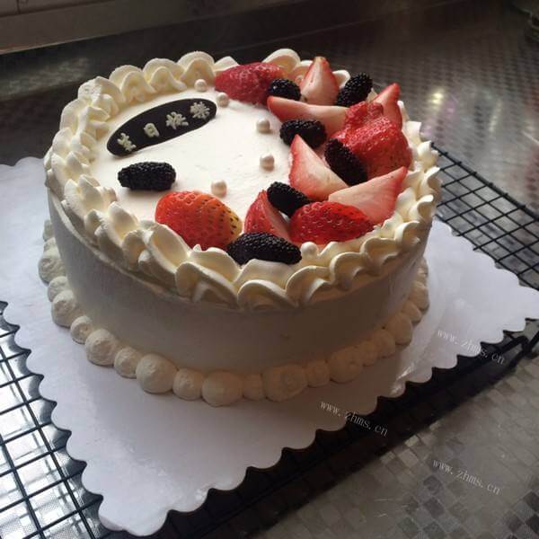 美味熊猫巧克力纸杯蛋糕