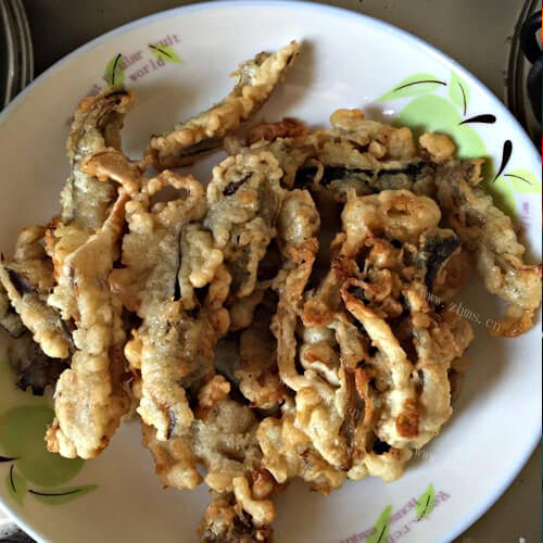 好吃的酥炸平菇
