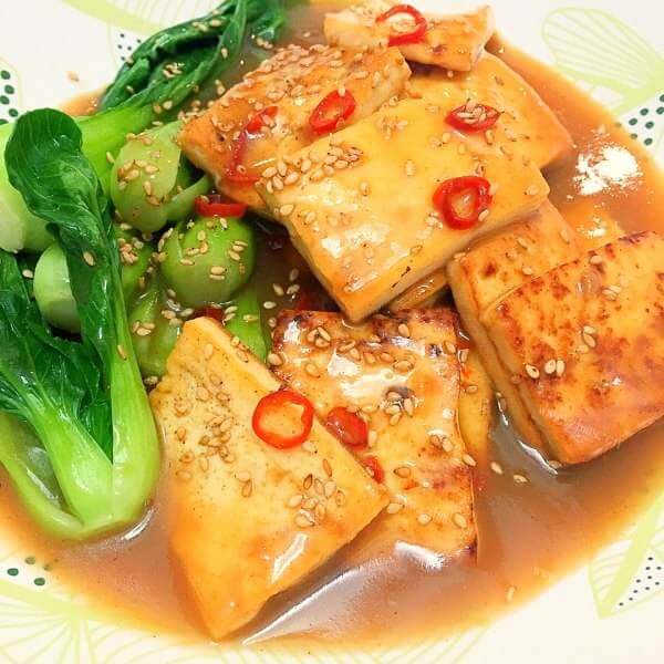 美味的浇汁豆饼