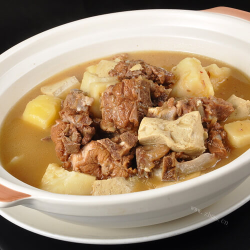 美味的干豆腐炖土豆 