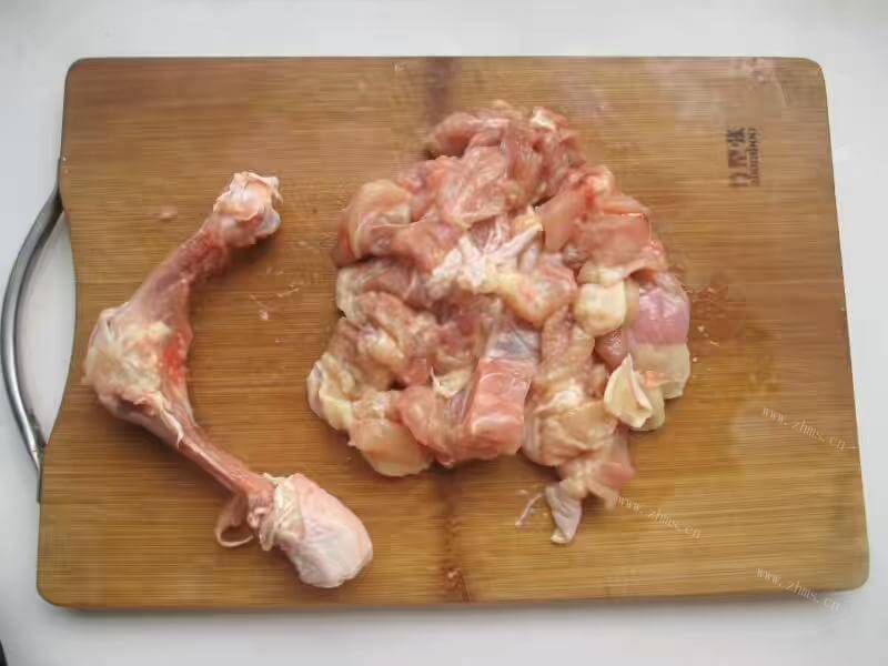 酥香美味的排骨酥面做法图解2)